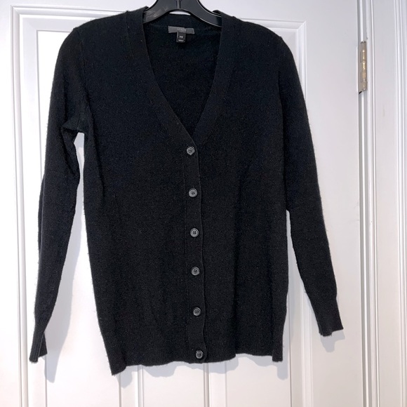 J. Crew Sweaters - J. Crew women’s black 6 button Cardigan sweater size xxs